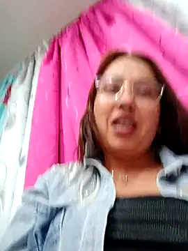 Snapshot of VIOLETA-25_ chatting on March 4, 11:00 pm VIOLETA-25 online show from March 4, 11:00 pm