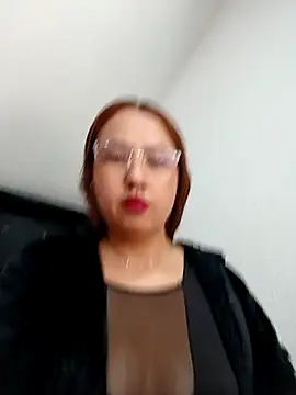 Snapshot of VIOLETA-25_ chatting on March 7, 4:00 pm VIOLETA-25 online show from March 7, 4:00 pm