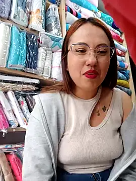 Snapshot of VIOLETA-25_ chatting on March 21, 7:46 pm VIOLETA-25 online show from March 21, 7:46 pm