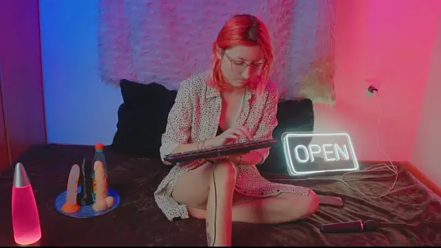 Bloom-fairy online show from February 3, 2:11 pm