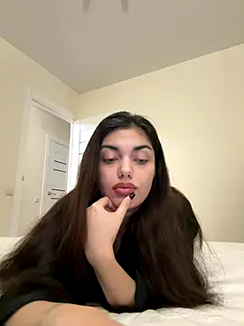 Sweet Khalifa  online show from December 7, 2:13 pm