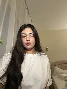 Sweet Khalifa  online show from January 31, 2:49 pm