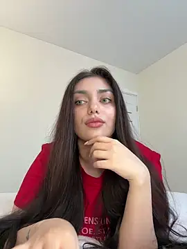 Sweet Khalifa  online show from February 14, 1:29 pm