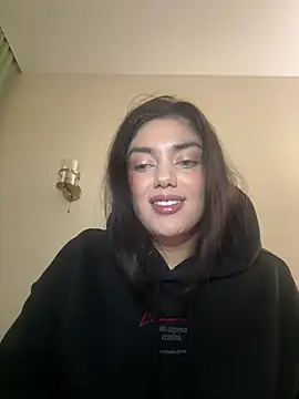 Sweet Khalifa  online show from October 29, 2:41 pm