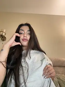 Sweet Khalifa  online show from November 29, 3:15 pm