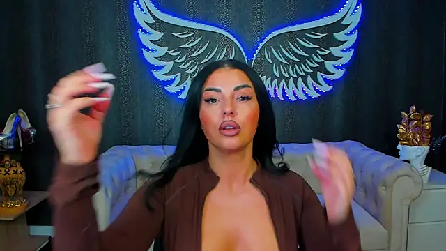 Snapshot of anemarieejolie chatting on October 22, 4:40 pm anemarieejolie online show from October 22, 4:40 pm