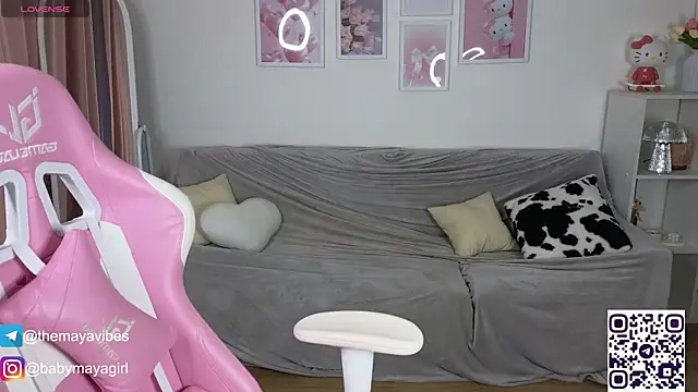 Maya Rave online show from October 1, 3:56 am