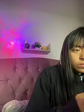 Snapshot of bonnie_18x chatting on February 22, 2:52 pm bonnie 18x online show from February 22, 2:52 pm