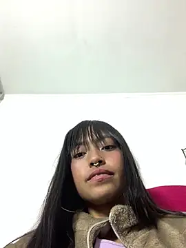 Snapshot of bonnie_18x chatting on March 11, 3:59 am bonnie 18x online show from March 11, 3:59 am