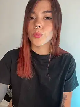Snapshot of luccianagreyy chatting on January 23, 8:13 pm luccianagreyy online show from January 23, 8:13 pm