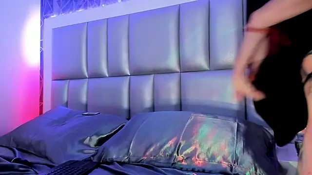 Snapshot of Im_gaia chatting on March 4, 4:20 pm Im gaia online show from March 4, 4:20 pm