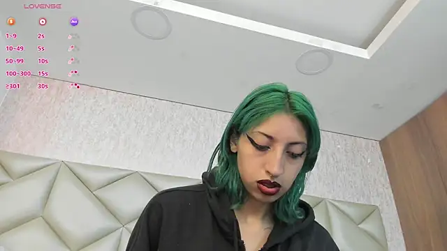 Snapshot of Im_gaia chatting on September 13, 12:27 pm Im gaia online show from September 13, 12:27 pm