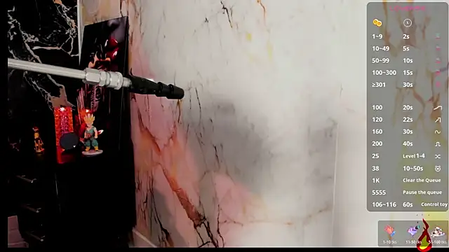 Snapshot of la_mazona chatting on October 30, 8:31 pm la mazona online show from October 30, 8:31 pm