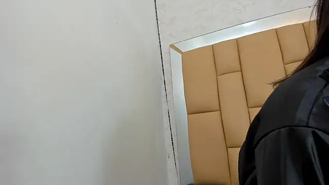 Amy wats0n online show from December 24, 7:11 pm