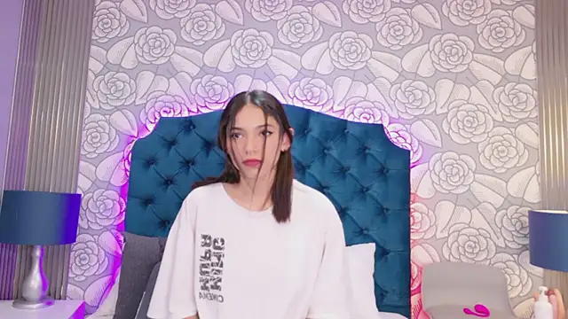 HazelMoret online show from February 11, 3:11 am