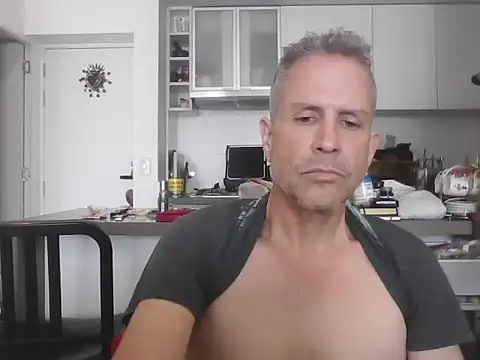 Diegoperrote682661 online show from October 11, 4:49 pm