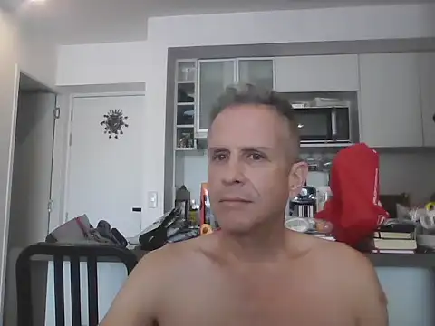 Diegoperrote682661 online show from December 2, 9:10 pm