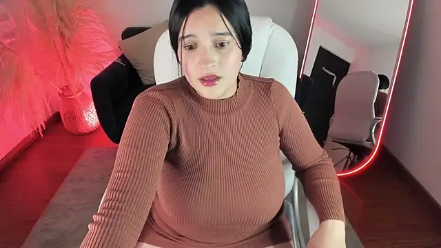 Pamela cheverry online show from December 19, 4:08 am