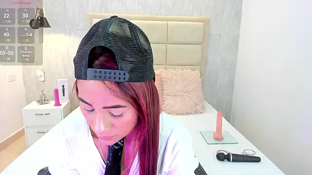 ValeryPettry 1 online show from January 28, 1:27 pm