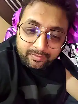 hardyloves online show from December 18, 6:03 pm