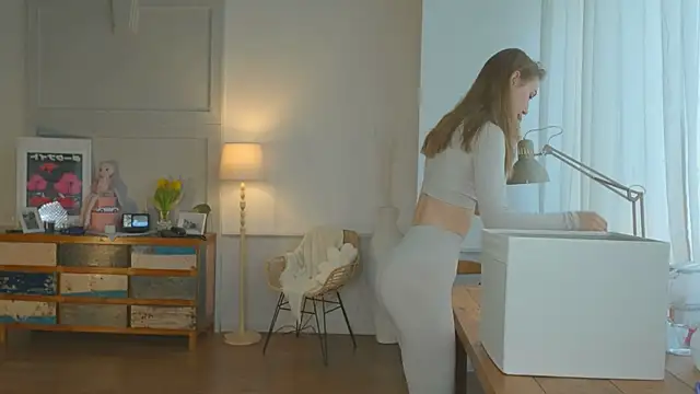 solar bella online show from February 2, 2:24 pm