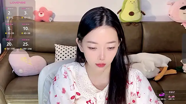 Yilin1999 online show from January 26, 10:57 pm