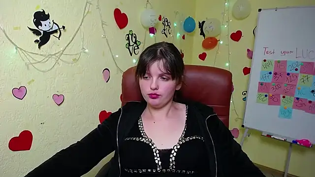 StaceyLex online show from February 24, 9:32 am