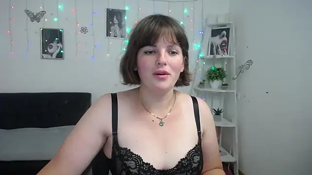 StaceyLex online show from September 10, 5:29 am