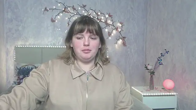 Snapshot of StaceyLex chatting on February 21, 6:47 am StaceyLex online show from February 21, 6:47 am