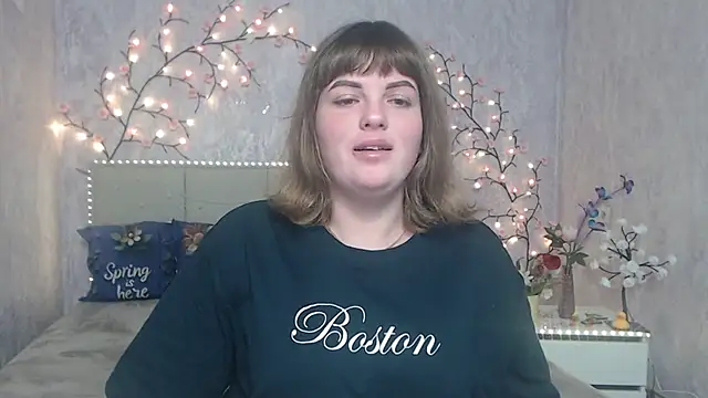 Snapshot of StaceyLex chatting on May 3, 5:35 am StaceyLex online show from May 3, 5:35 am