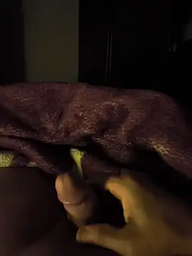 mirrowhot online show from February 13, 7:04 am