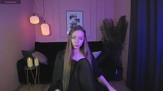 OliviaGentle online show from December 23, 4:12 am