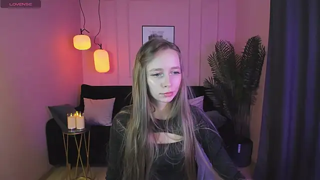 OliviaGentle online show from January 2, 7:07 pm