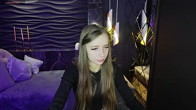 OliviaGentle online show from January 9, 10:20 pm