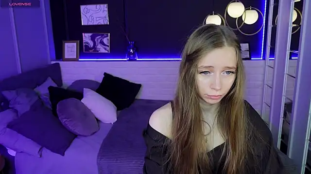 OliviaGentle online show from February 2, 3:32 am