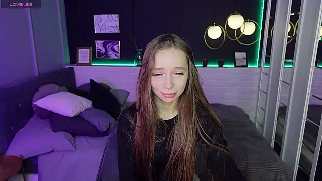 OliviaGentle online show from February 4, 4:15 am