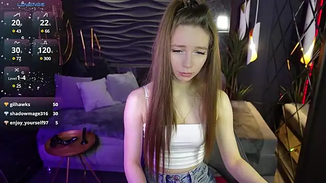 OliviaGentle online show from February 12, 1:30 am