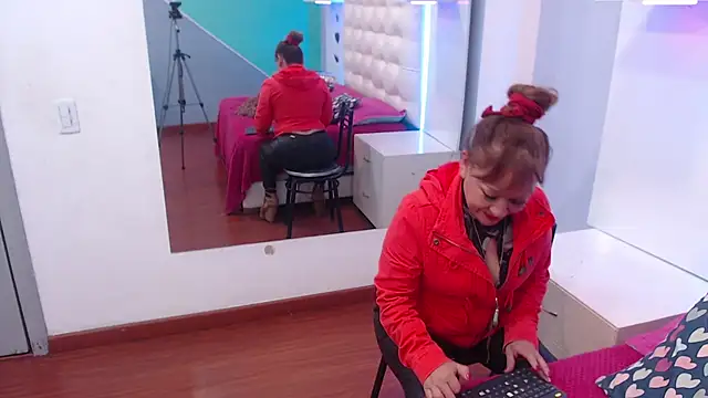 MeryLands online show from January 17, 11:49 am