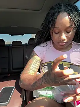 Snapshot of strip4faith chatting on September 24, 3:04 pm strip4faith online show from September 24, 3:04 pm