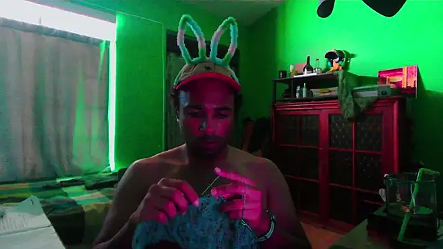        the online show from March 22, 12:03 am