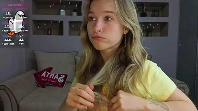 LinaCristonsen online show from November 30, 4:00 pm