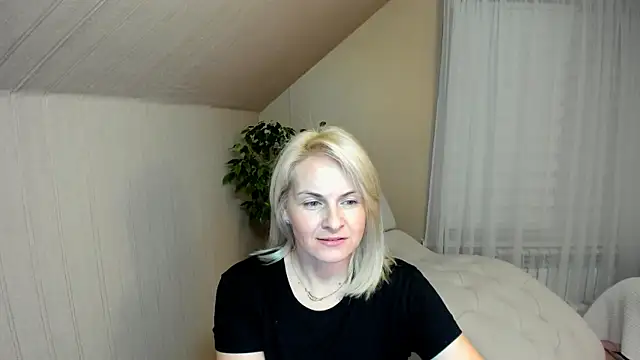 Alicee Gracee online show from January 4, 5:16 pm