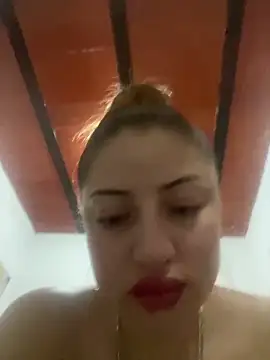 Snapshot of cristal-evanns chatting on May 26, 6:59 pm cristal-evanns online show from May 26, 6:59 pm