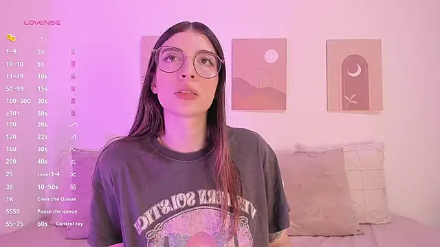 Mia Heartt online show from March 15, 12:47 am