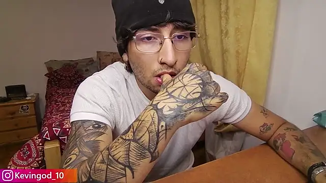 Snapshot of Dereck_Dickson chatting on September 13, 2:44 am Dereck Dickson online show from September 13, 2:44 am