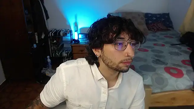 Snapshot of Dereck_Dickson chatting on October 2, 1:23 am Dereck Dickson online show from October 2, 1:23 am