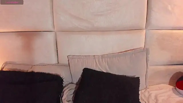 Nathaliajonees online show from February 6, 6:56 pm