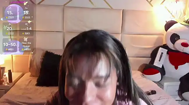 Nathaliajonees online show from March 18, 7:10 pm