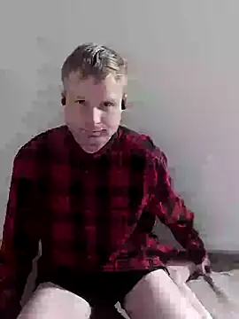 Snapshot of davidsocke chatting on December 21, 9:23 am davidsocke online show from December 21, 9:23 am