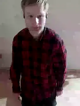 Snapshot of davidsocke chatting on January 19, 1:21 am davidsocke online show from January 19, 1:21 am